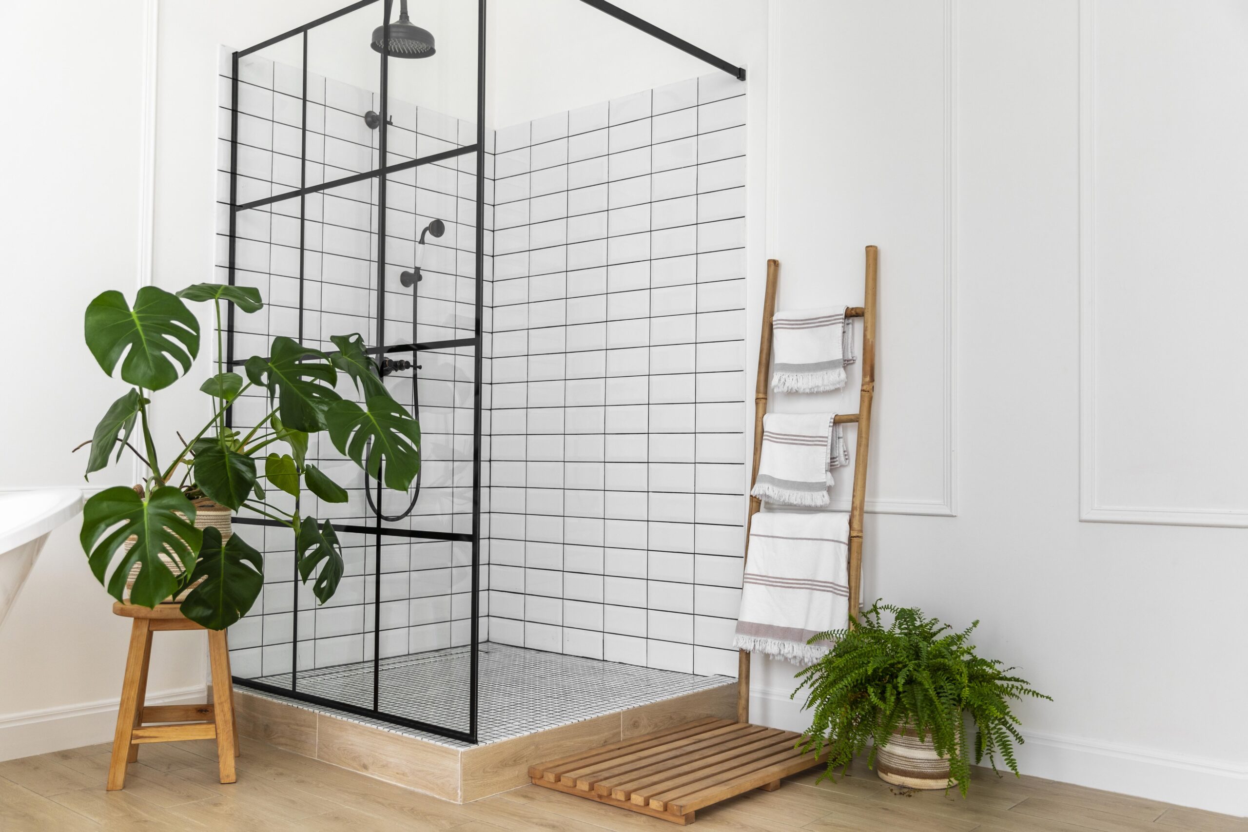 bathroom-interior-design-with-shower